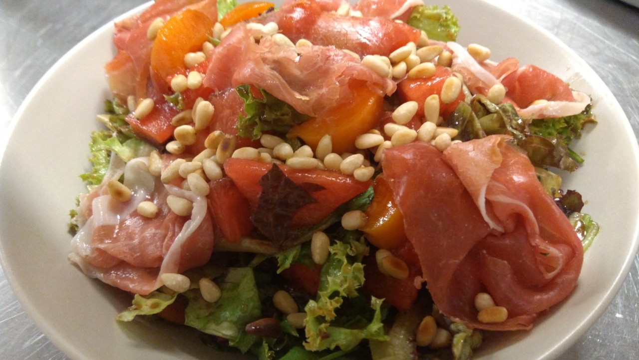 &Sigma;&alpha;&lambda;ά&tau;&alpha; &micro;&epsilon; &beta;&epsilon;&rho;ί&kappa;&omicron;&kappa;&omicron;, &kappa;&alpha;&rho;&pi;&omicron;ύ&zeta;&iota;, &kappa;&omicron;&upsilon;&kappa;&omicron;&upsilon;&nu;ά&rho;&iota;&nbsp; &pi;&rho;&omicron;&sigma;&omicron;ύ&tau;&omicron;&nbsp;